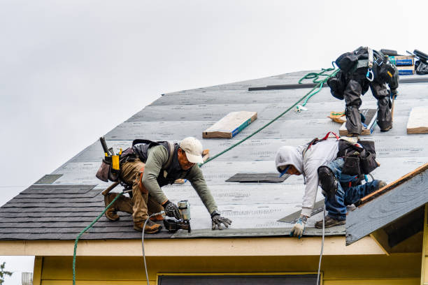 Professional Gutter Installation technician working in Denver, NC